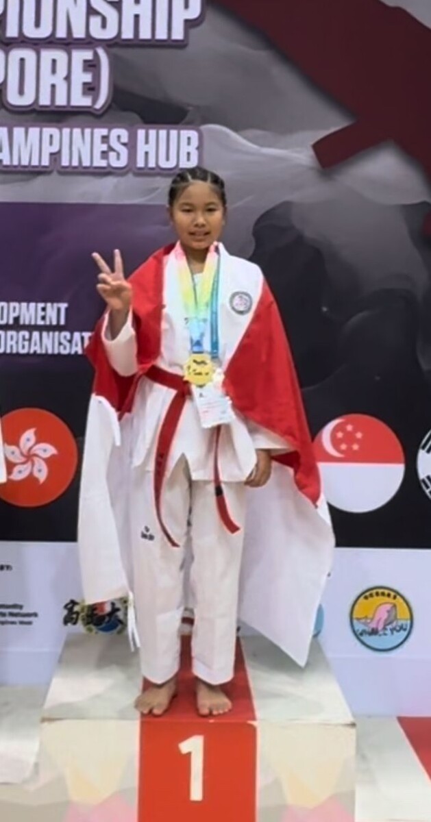Evalee Cariel Sutiono: Siswa SD Darma Yudha Sabet Medali Emas di ...